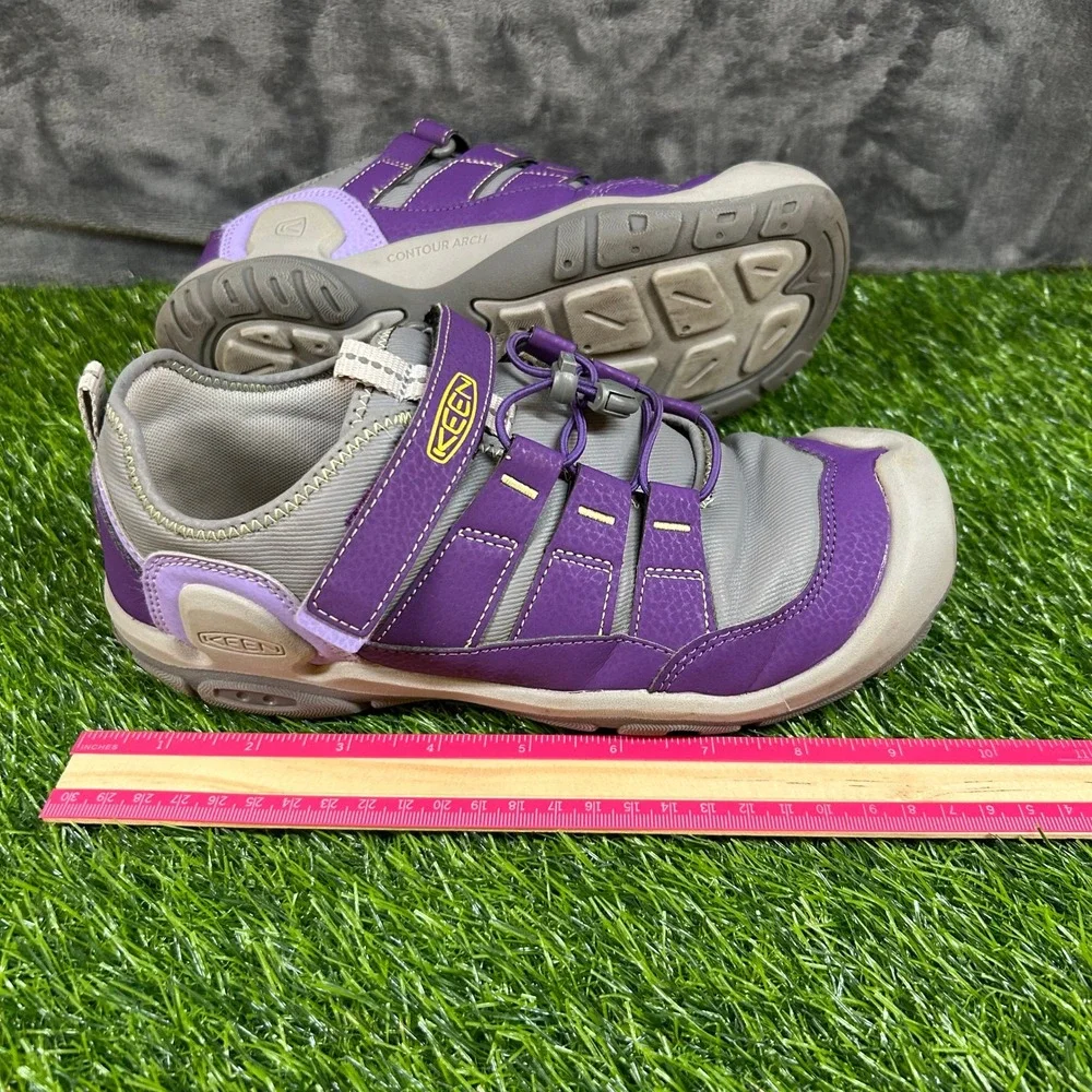 Keen Knotch‎ Hollow Sandals Water Shoes Purple Gray Adjustable Strap Kids 6